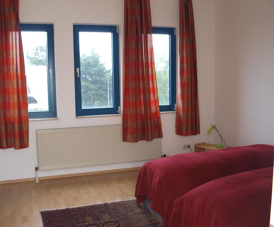 רודגאו Monteur Und Messewohnung מראה חיצוני תמונה